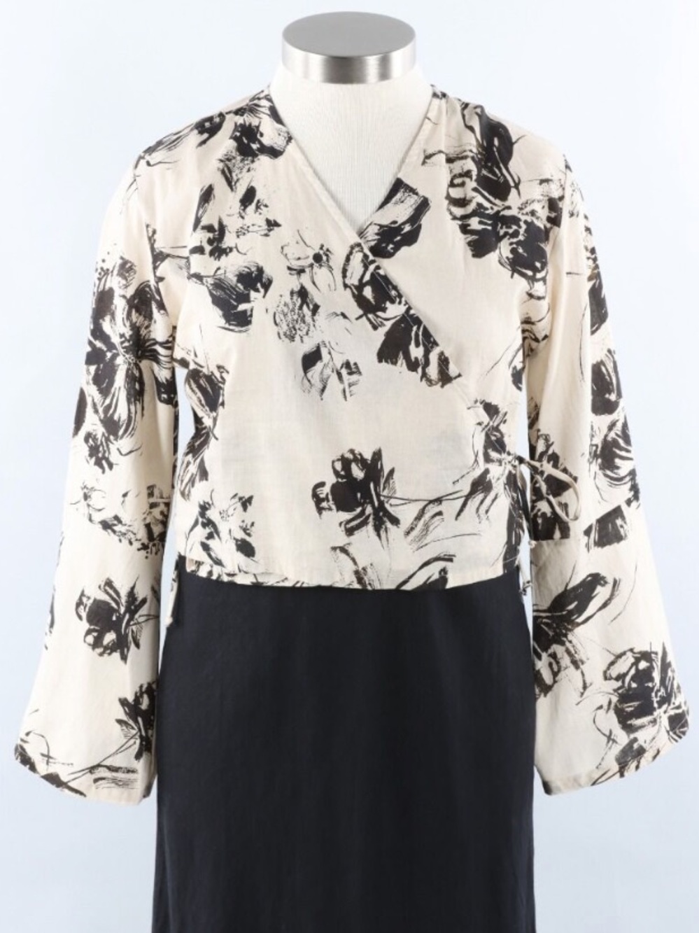 Bryn walker cropped floral wrap top bell sleeves lagenlook linen